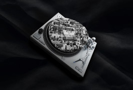 Düsseldorf Vinyl Slipmat von Brian Storm